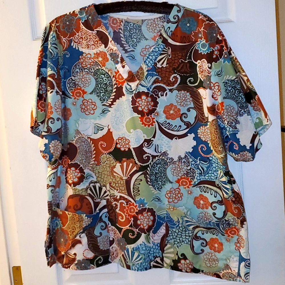Tafford XL 100% Cotton Scrub Top Retro Print